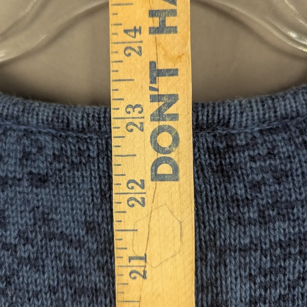 North Crest Sweater Vest Size 1X (14W/16W) Ice Skates, Trees, Snowflakes - Picture 13 of 14